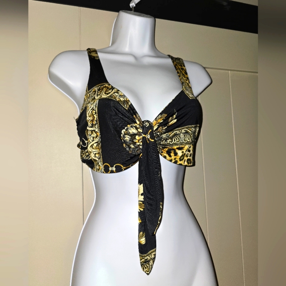 5 for $25 Bundle Deal - Fashion Nova cropped tie top
